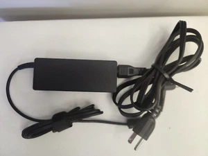 Genuine HP 90W AC Power Adapter Part No 608428-002 Model PPP012H-S - Picture 1 of 3