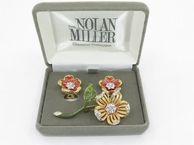 Серьги-клипсы и брошь на булавке с эмалью и прозрачными стразами NOLAN MILLER - Изображение 1 из 4