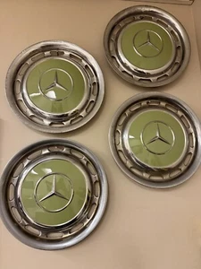 4 1976 240D Mercedes-Benz Hubcap Wheel Cover - Picture 1 of 5