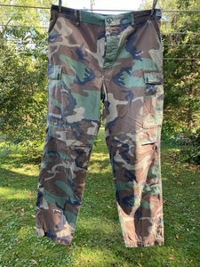 US Navy CB Seabees BDU Woodland Fatigue Pants Large Long Button Fly 6 Pocket - Bild 1 von 7