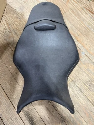 OEM YAMAHA FZ10 MT10 ЗАПАСНОЕ ЗАВОДСКОЕ СИДЕНЬЕ - Изображение 1 из 3
