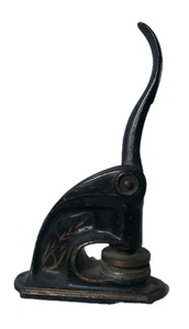 Sello de hierro fundido CIVIC LOAN and INVESTMENT CORP GEO J MAYER CO INDIANAPOLIS - Imagen 1 de 16