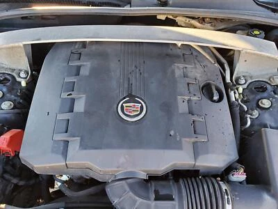 Cubierta de apariencia del motor (3,0 L)(sin turbo)(SDN) 2008-2014 Cadillac CTS Foto 1 de 4