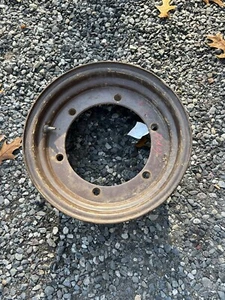 New Holland BACKHOE- FRONT WHEEL RIM 18” 4WD 6-lug - Picture 1 of 5