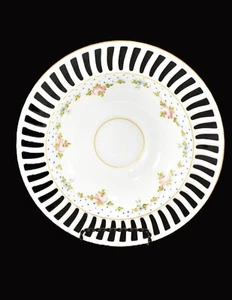 WESTMORELAND MILCHGLAS MIT ROSEN & BLAUEN TUPFEN NETZFÖRMIGE KONSOLENSCHALE - Bild 1 von 7