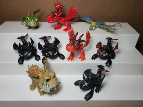 LOT Of 9 Dreamworks How to Train Your Dragon MINI FIGURES Blind Bag   (T6) Cover