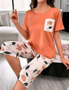 Women's floral print pajama set, round neck short-sleeved top Color Orange - Picture 1 of 2