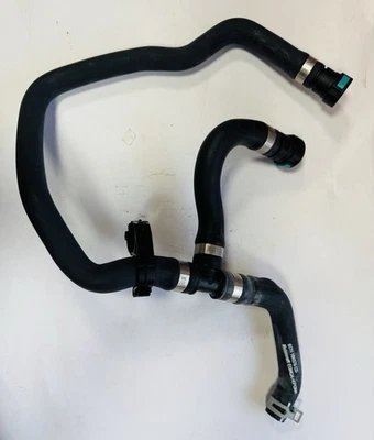 Genuine Ford Transit MK7 2.4 TDCi 06-14 Heater Inlet Hose 1387430 - Image 1 of 4