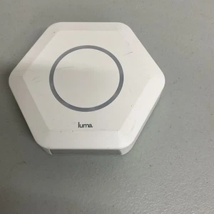 LUMA Intelligent Home Surround WiFi System White Single Unit No Power Cord - Picture 1 of 2