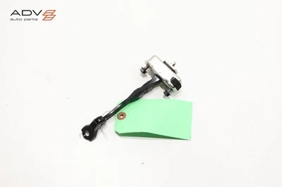 Nissan Armada 2017-2024 puerta trasera derecha bisagra correa de verificación tapón OEM Foto 1 de 4