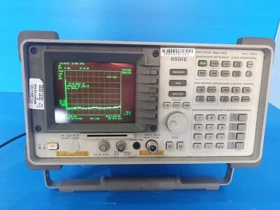 HP Hewlett Packard 8591E Spectrum Analyzer 9 kHz-1.8 GHz OPT 041 140 - Image 1 of 4