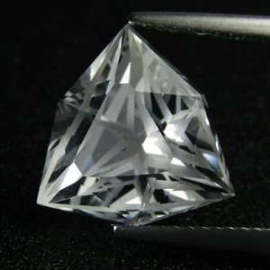 Impresionante topacio blanco natural de 8,00 quilates 12,8 mm elegante billón de piedras preciosas de Brasil-VDO - Imagen 1 de 4