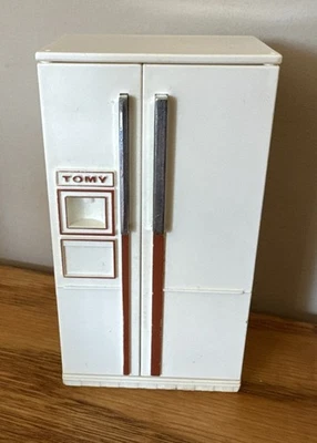 Vintage TOMY Dollhouse Refrigerator Smaller Homes Ivory With Drawer Ice Maker - Image 1 of 4