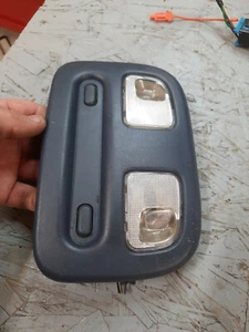 Dome Light Fits 2000 2001 2002 2003 2004 2005 BUICK LESABRE - Picture 1 of 2