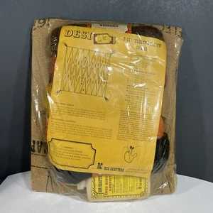 Vintage Rug Crafters P-652 Electra Pillow Kit 16X16” 1970’s NOS Factory Sealed - Picture 1 of 10