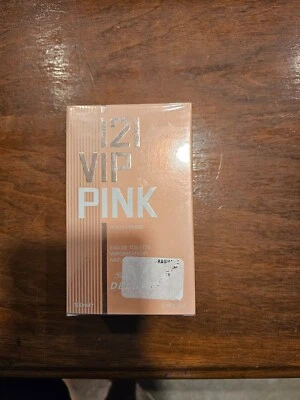 Perfume 121 VIP rosa de diseño EDT para mujer 3,4 fl oz Foto 1 de 2