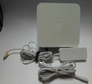 Apple AirPort Extreme 802.11n Base Station Wireless N Router A1143 Used w/AC D4 - Zdjęcie 1 z 11