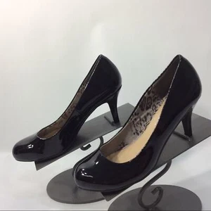 CL By Laundry Women's 8M Black Pumps Kitten Heels - Picture 1 of 8