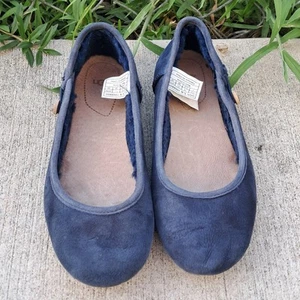 UGG EITAN marineblaue Wildleder-Flats Größe 7 Ballerina  - Bild 1 von 9