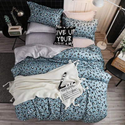 Juego de cama funda nórdica Doona de algodón con estampado de leopardo traje de cuatro piezas algodón Foto 1 de 4