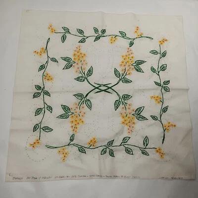 Tela de costura artesanal sin terminar amarillo estampado floral patrón LEER defectuosa Foto 1 de 4