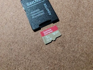 1TB SanDisk Extreme Micro SD SDXC MicroSD Flash Memory Card With SD Adapter - Zdjęcie 1 z 5