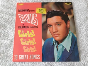 plays n/m- n/m- Elvis Presley LP Girls Girls Girls 1979 Re-Issue RCA PL 42354 - Bild 1 von 9