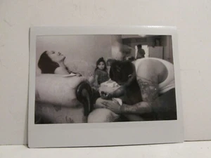 VINTAGE FOUND PHOTOGRAPH ART PHOTO POLAROID EAST LA CHOLO SEXY CHOLA TATTOO PIC - Picture 1 of 4