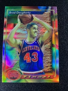 1993-94 Topps Finest Refractor Brad Daugherty #193 Cleveland Cavaliers - Bild 1 von 2