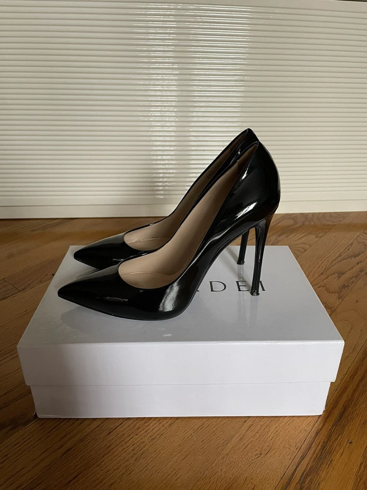 Casadei Pellame Heels - Image 1 of 4