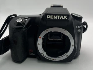 Pentax K100D 6,1 Megapixel DSLR Kamera Body - für Teile oder Reparatur - Bild 1 von 8