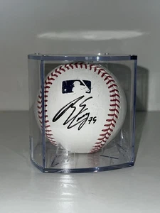 Robert Suarez San Diego Padres Autographed Baseball - Picture 1 of 4