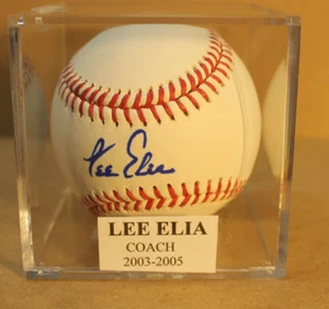 ELIA, LEE ( 2003-2005) TAMPA BAY RAYS COACH SIGNED BASEBALL - Foto 1 di 2
