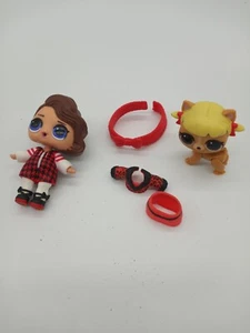 LOL Surprise Doll Wavy Brown Hair Blue Eyes Checkered Outfit Tan Cat Pet - Picture 1 of 1