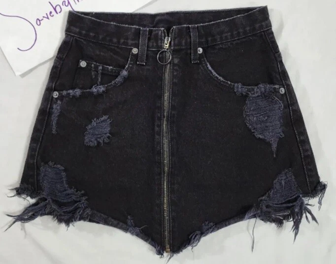 Falda vaquera Carmar para mujer 26 x 12 cremallera completa mosca lavado oscuro denim negra Foto 1 de 4