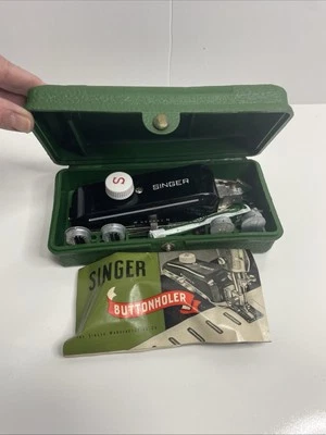 Vintage SINGER No. 160506 Sewing Machine Buttonholer Attachment, *Missing Screw* - Image 1 of 4