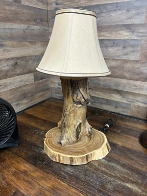 Natural Log Tree table 23.5" Lamp Rustic Cabin hand made VERY NICE LOOKING - Image 1 of 4