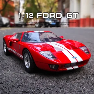Motormax Red Ford GT40 model figure, Race Car Model, 1:12 Alloy Vehicle Figure - Picture 1 of 18