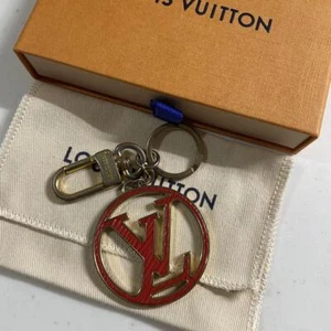 Louis Vuitton Key Ring M68465 Gold Pinks CX1129 4650006 - Picture 1 of 3