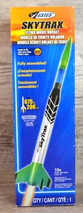 Estes SKYTRAX Flying Model Rocket #2454 New Open Box - Picture 1 of 11