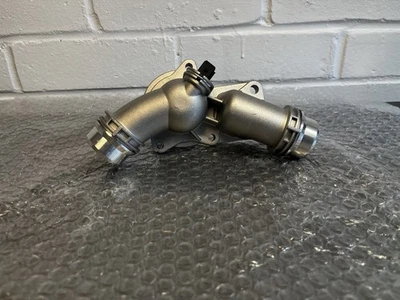 Termostato de aluminio BMW E46 E39 E53 E83 Z3 Z4 323i 325i 330i 525i 530i 11531437 Foto 1 de 4