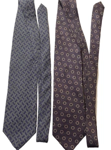 2 Calvin Klein Men Ties Classic Cut Brown/Yellow Circles Blue/Gray Squares Silk - Picture 1 of 3