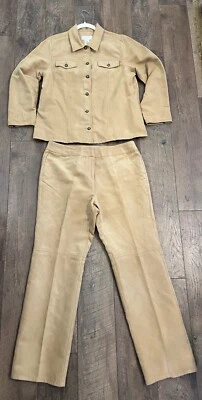 Traje de chaqueta tostada Susan Bristol (talla L) y pantalones (talla 14) gamuza sintética Foto 1 de 4