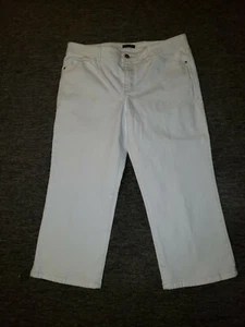 Womens Tahari Jeas Denim White Capris Peddal Pushers Pullup Stretch Pants 10 - Picture 1 of 6