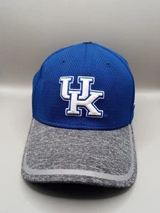 New Era 39thirty University Kentucky Wildcats UK Wildcats NCAA Fitted Gr. M/L - Bild 1 von 12