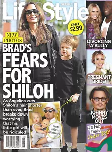 Life and Style Magazine Angelina Jolie Heidi Klum Seal Johnny Depp Beach Bodies - Foto 1 di 12