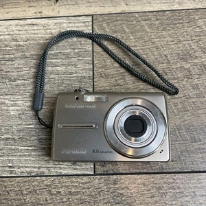 Olympus FE-280 Digital Camera Gray 8MP 2.5" Screen 3X Optical Zoom Point & Shoot - Picture 1 of 5