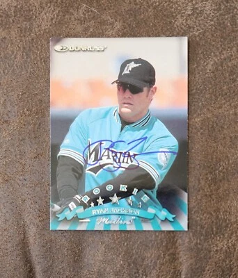 1998 Donruss #194 Ryan Jackson Florida Marlins Rookie RC Autograph Card - Image 1 of 3