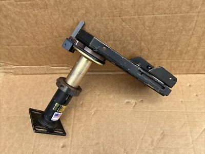 One LEDCO HAVIS POLE & SWIVEL READ AND SEE PICTURES (PART OF OUR DESCRIPTION) E0 - Image 1 of 4