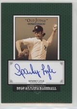 2005 Upper Deck Origins Old Judge Auto Sparky Lyle #SL Auto